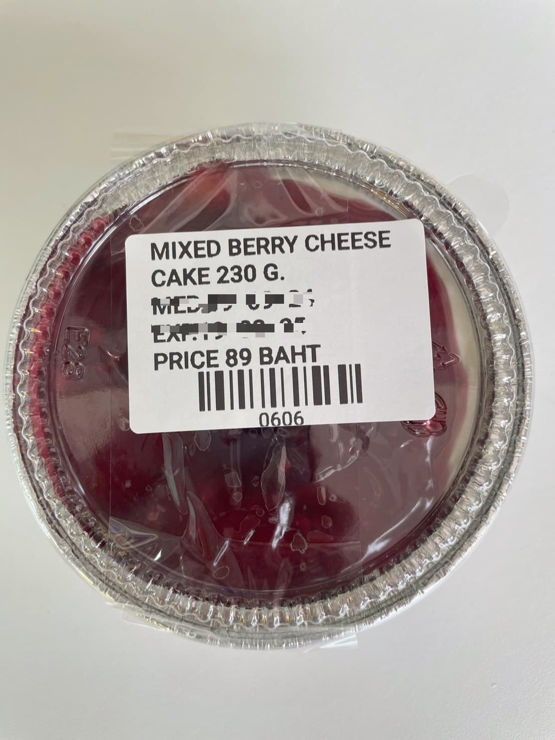 Mixed Berry Cheesecake 230g