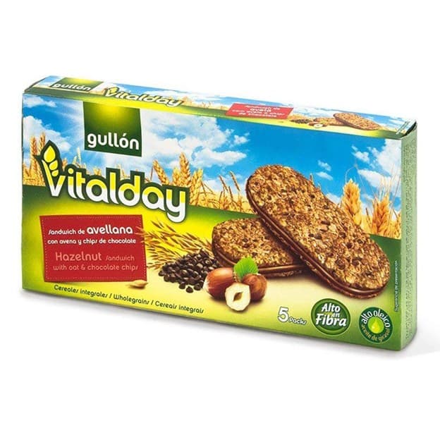 Gullon Vitalday Hazelnut Sandwich With Oats & Chocolate Chips 220g